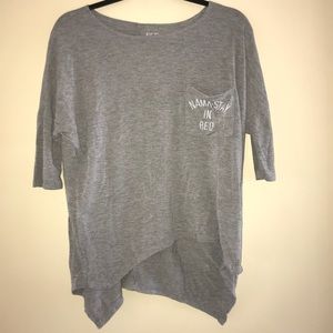 Graphic gray top
